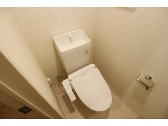  静岡鉄道静岡清水線/新清水駅 徒歩9分 3階 築3年