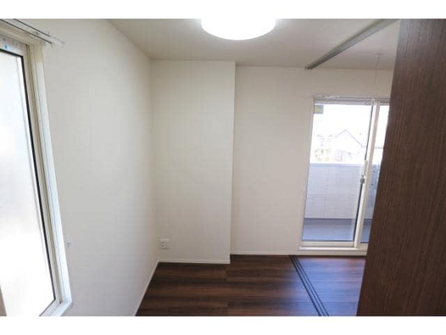  静岡鉄道静岡清水線/新清水駅 徒歩9分 3階 築3年