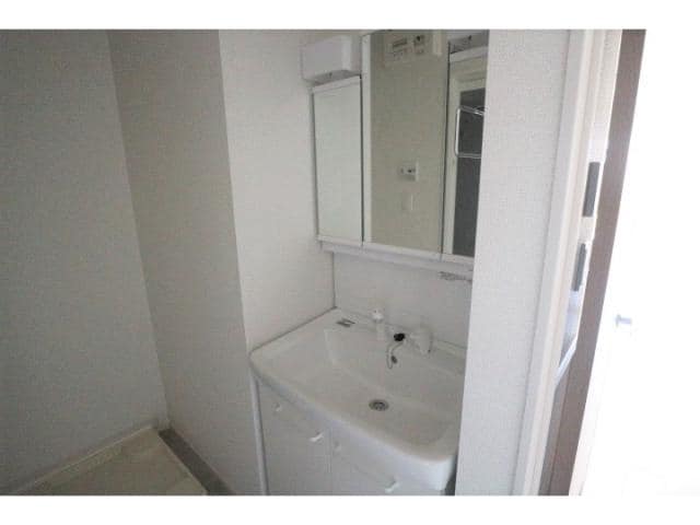 同物件同タイプ 東海道本線/清水駅 バス22分東折戸下車:停歩7分 2階 築3年