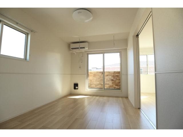  東海道本線/清水駅 バス22分東折戸下車:停歩7分 2階 築3年