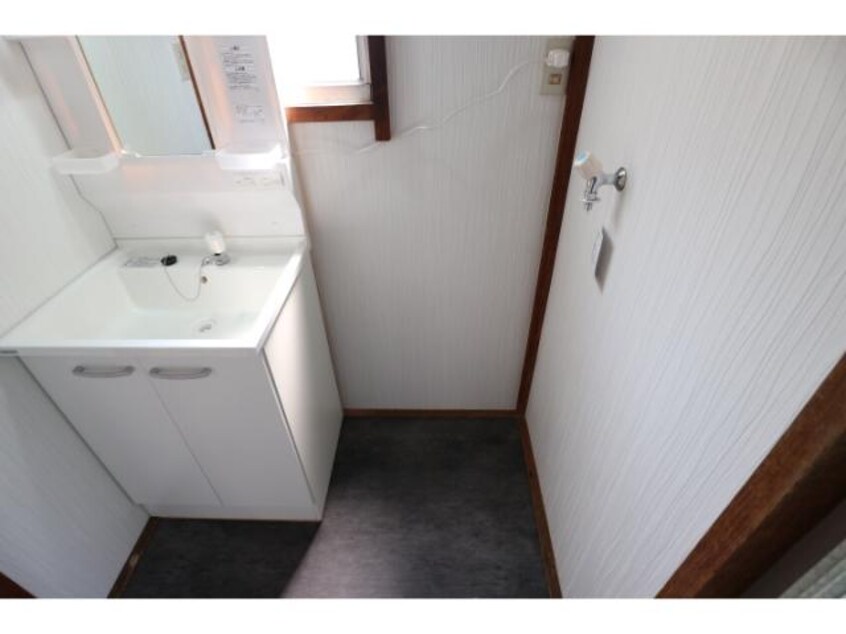  東海道本線/興津駅 バス4分清見潟下車:停歩4分 2階 築46年