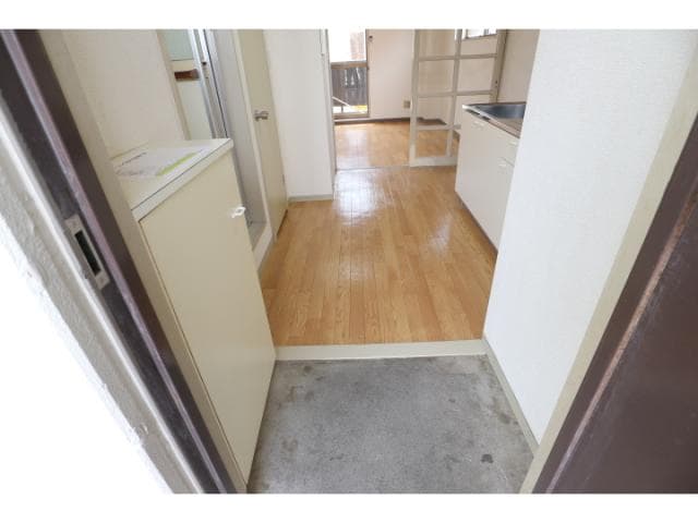  静岡鉄道静岡清水線/新清水駅 バス18分折戸車庫下車:停歩5分 1階 築38年