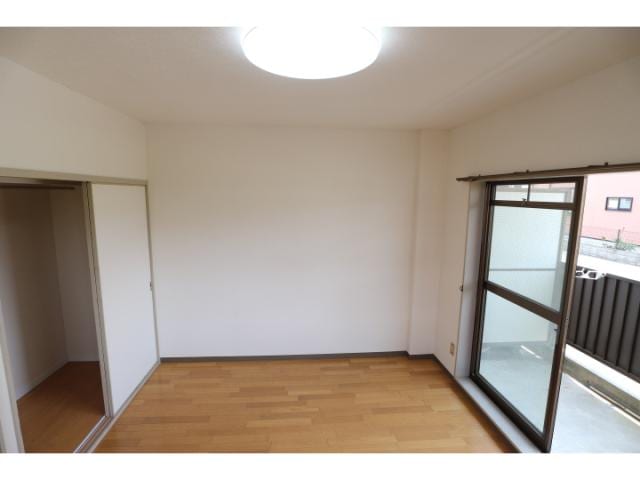  静岡鉄道静岡清水線/新清水駅 バス18分折戸車庫下車:停歩5分 1階 築38年