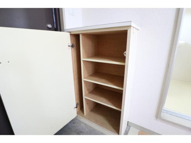  静岡鉄道静岡清水線/新清水駅 バス18分折戸車庫下車:停歩5分 1階 築38年