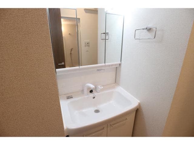  静岡鉄道静岡清水線/入江岡駅 徒歩20分 2階 築3年