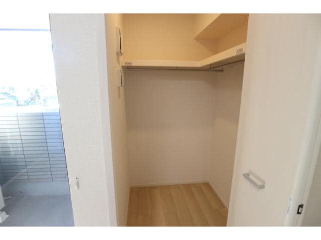  静岡鉄道静岡清水線/入江岡駅 徒歩20分 2階 築3年