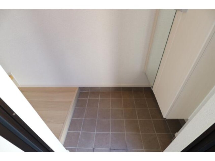  静岡鉄道静岡清水線/入江岡駅 徒歩20分 2階 築3年