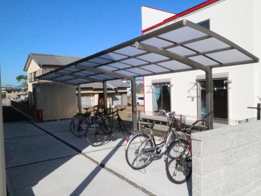  静岡鉄道静岡清水線/新清水駅 バス19分東折戸下車:停歩8分 1階 築2年