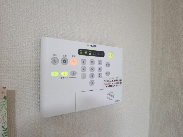  静岡鉄道静岡清水線/新清水駅 バス19分東折戸下車:停歩8分 1階 築2年