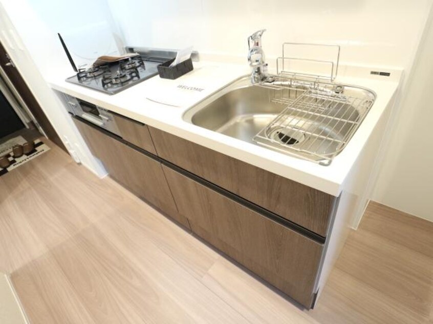  静岡鉄道静岡清水線/新清水駅 バス19分東折戸下車:停歩8分 1階 築2年