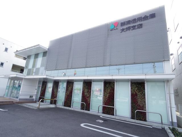 静清信用金庫大坪支店(銀行)まで766m 静岡鉄道静岡清水線/狐ケ崎駅 徒歩5分 1階 築2年