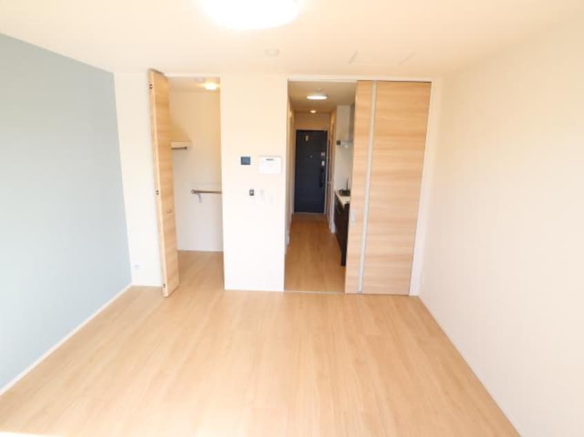  静岡鉄道静岡清水線/新清水駅 バス24分白浜町下車:停歩6分 2階 築2年