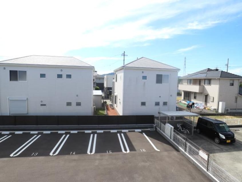  静岡鉄道静岡清水線/新清水駅 バス24分白浜町下車:停歩6分 2階 築2年