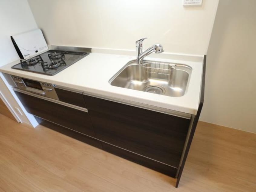  静岡鉄道静岡清水線/新清水駅 バス24分白浜町下車:停歩6分 2階 築2年