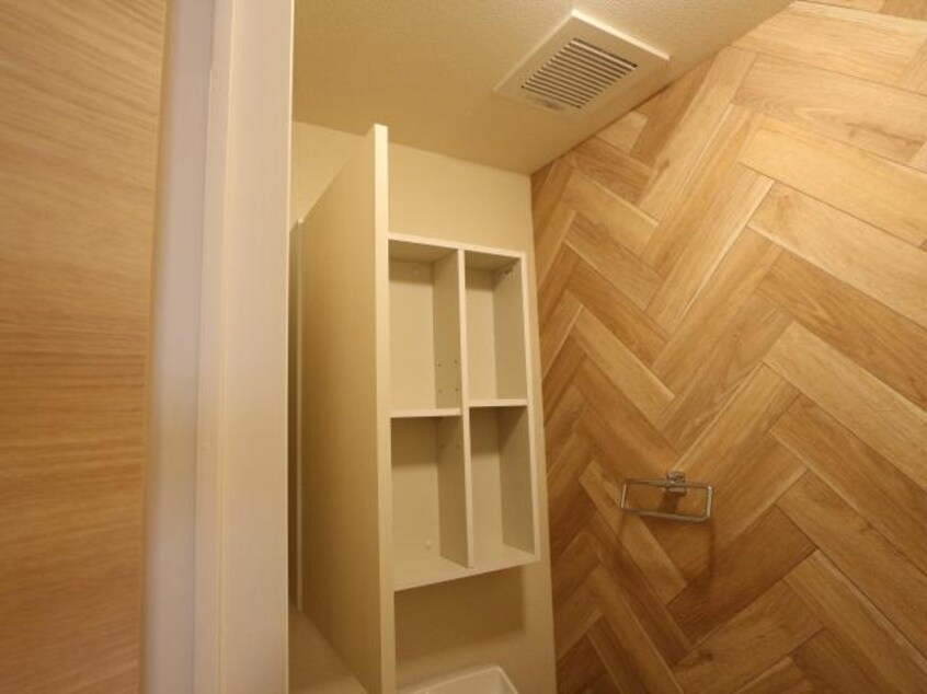  静岡鉄道静岡清水線/新清水駅 バス24分白浜町下車:停歩6分 1階 築2年