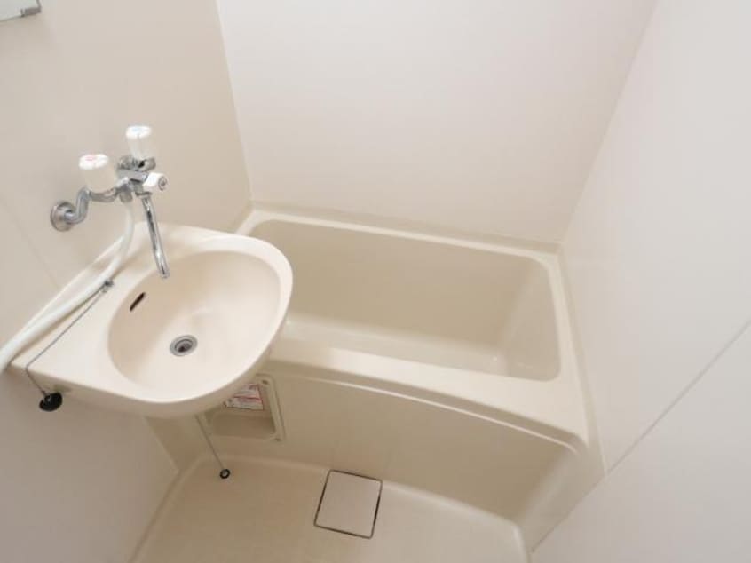 同物件・同タイプ 静岡鉄道静岡清水線/新清水駅 バス26分三保松原入口下車:停歩7分 1階 築27年