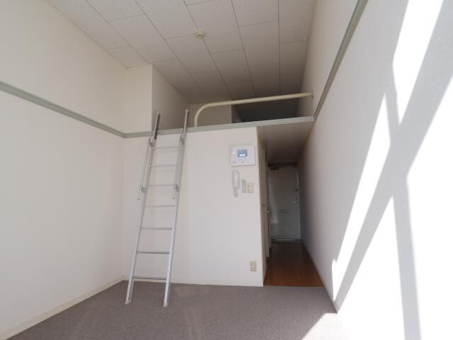  東海道本線/清水駅 バス18分駒越北下車:停歩12分 1階 築25年