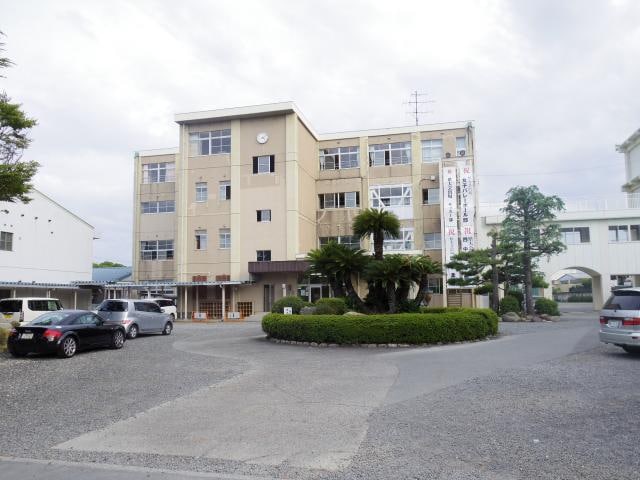 静岡市立清水第四中学校(中学校/中等教育学校)まで1289m 静岡鉄道静岡清水線/新清水駅 バス12分向田町下車:停歩3分 3階 築1年