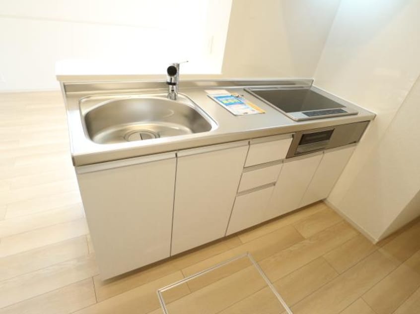  静岡鉄道静岡清水線/新清水駅 バス18分西折戸下車:停歩3分 1階 築1年