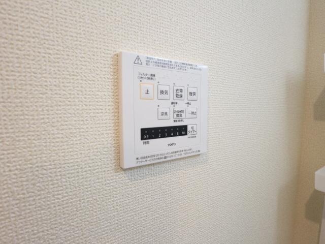  東海道本線/清水駅 バス16分高部東小学校入口下車:停歩1分 1階 1年未満