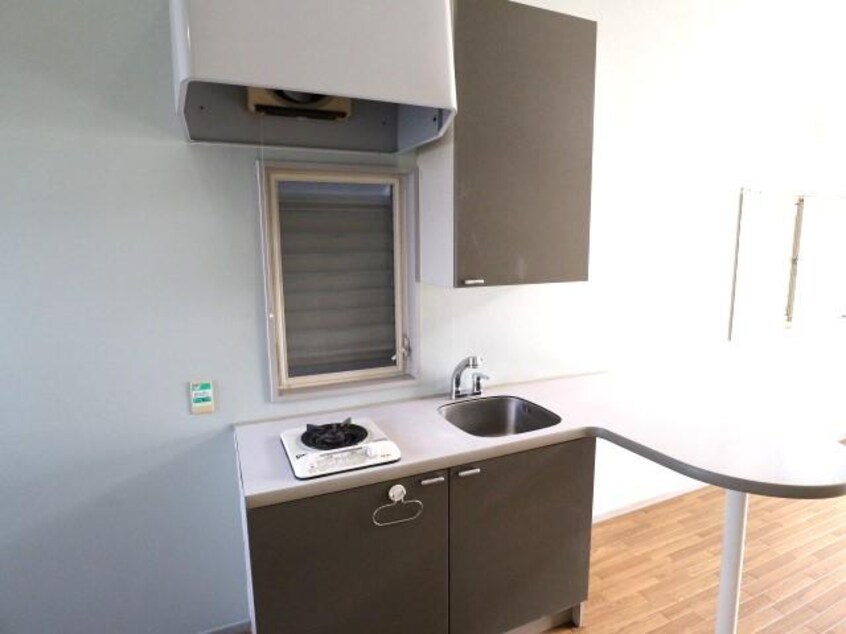  東海道本線/清水駅 バス13分高橋中下車:停歩2分 1階 築34年