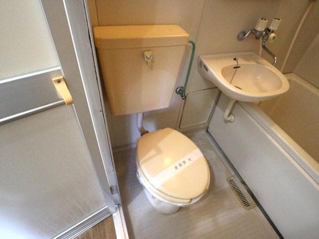  東海道本線/清水駅 バス13分高橋中下車:停歩2分 1階 築34年