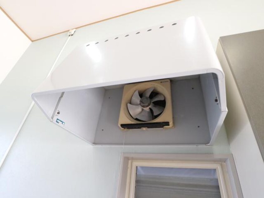  東海道本線/清水駅 バス13分高橋中下車:停歩2分 1階 築34年