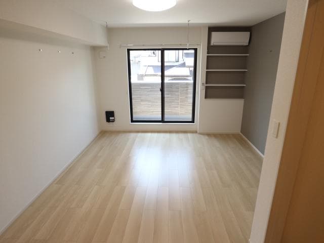  静鉄バス（静岡市）/船越南 徒歩5分 2階 1年未満