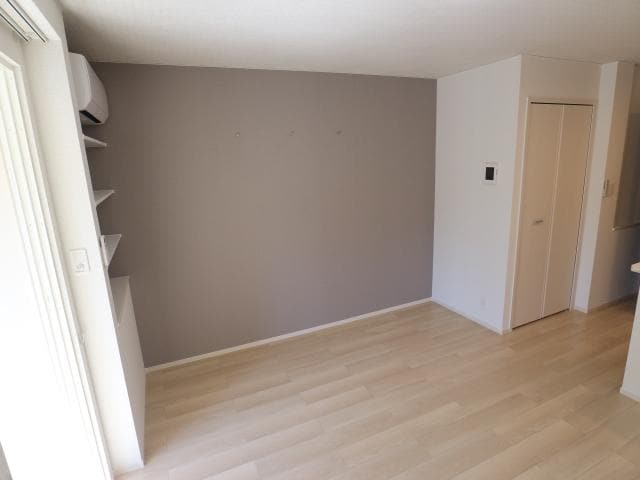  静鉄バス（静岡市）/船越南 徒歩5分 1階 1年未満