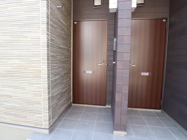  静鉄バス（静岡市）/船越南 徒歩5分 1階 1年未満