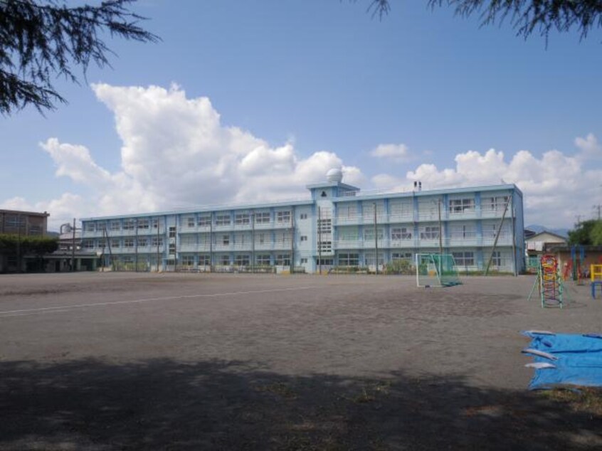 静岡市立清水駒越小学校(小学校)まで1111m 東海道本線/清水駅 バス17分宮加三下車:停歩2分 1階 築20年