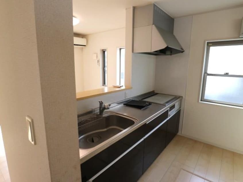  東海道本線/清水駅 バス11分高橋下車:停歩2分 1-2階 築10年