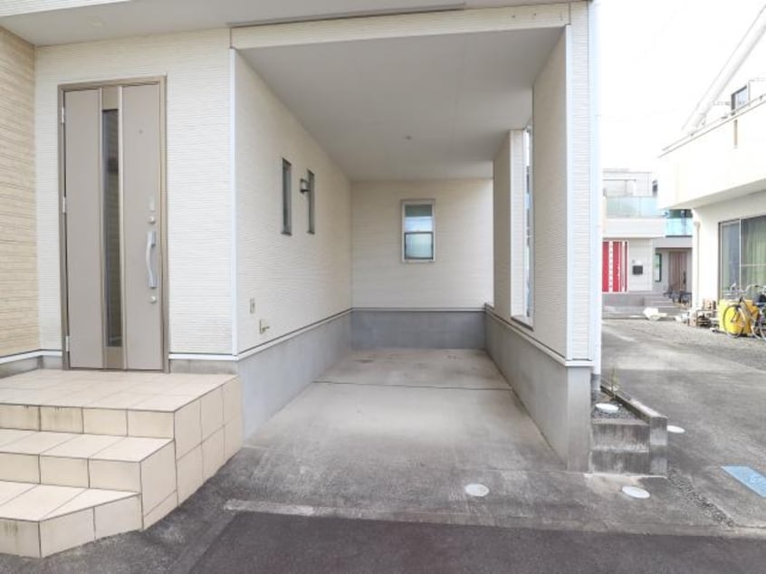  東海道本線/清水駅 バス11分高橋下車:停歩2分 1-2階 築10年