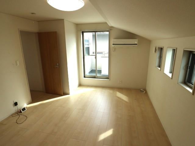  東海道本線/清水駅 バス11分高橋下車:停歩2分 1-2階 築10年