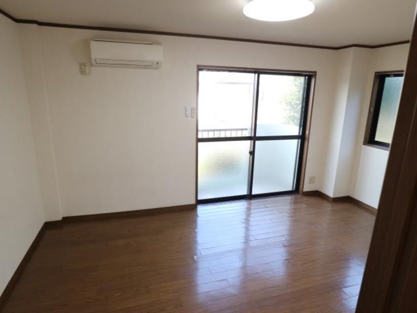  静岡鉄道静岡清水線/新清水駅 バス24分白浜町下車:停歩3分 1階 築27年