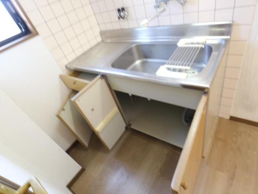  静岡鉄道静岡清水線/新清水駅 バス24分白浜町下車:停歩3分 1階 築27年