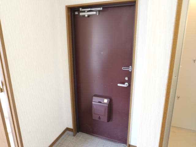  静岡鉄道静岡清水線/新清水駅 バス24分白浜町下車:停歩3分 1階 築27年