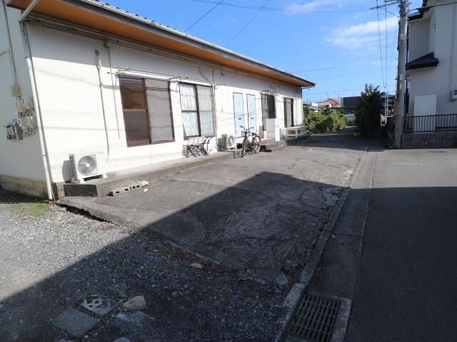  静岡鉄道静岡清水線/新清水駅 バス24分白浜町下車:停歩24分 1階 築28年