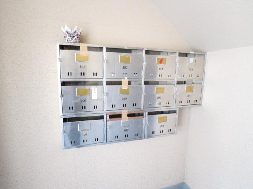  東海道本線/清水駅 バス9分高橋東停下車:停歩8分 1階 築30年