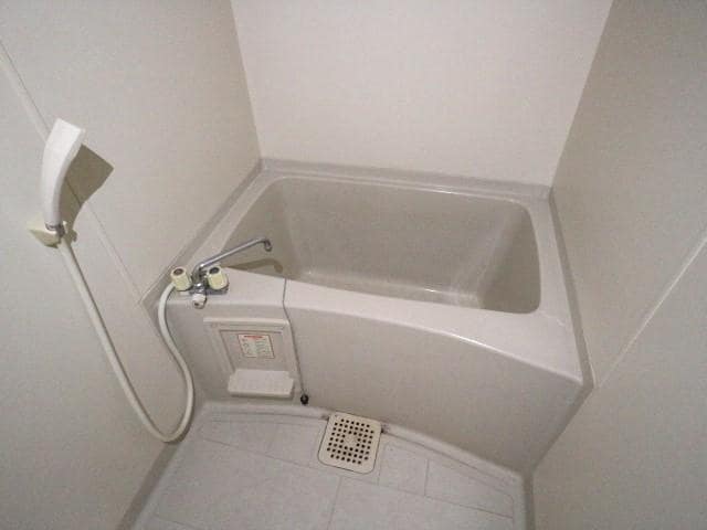  東海道本線/清水駅 バス9分高橋東停下車:停歩8分 3階 築30年