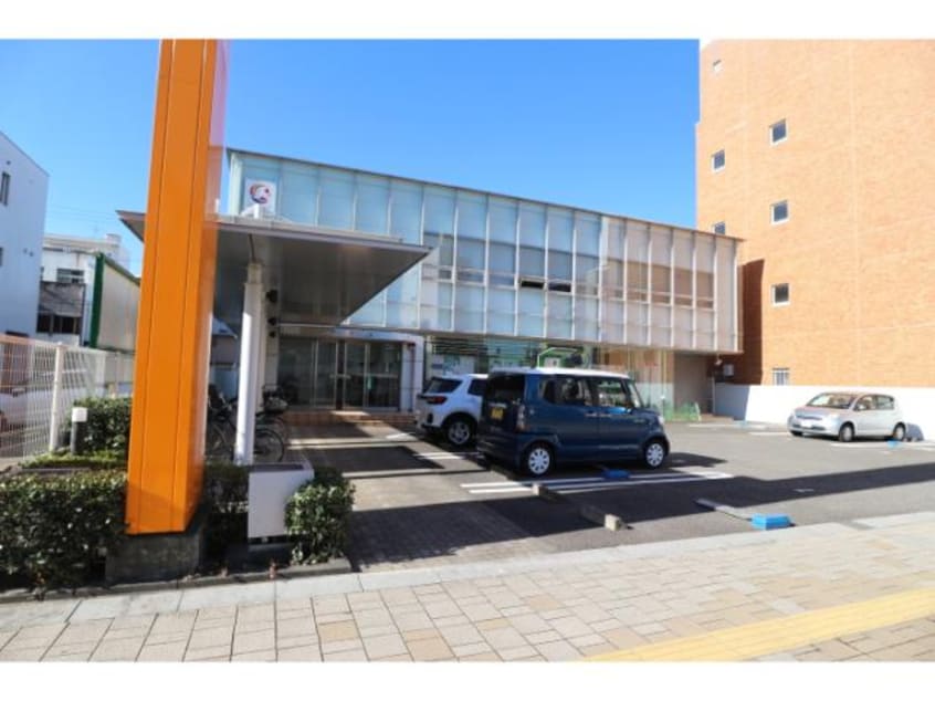 しずおか焼津信用金庫清水支店(銀行)まで223m 静岡鉄道静岡清水線/新清水駅 徒歩5分 2階 築19年