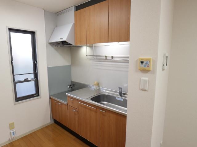  東海道本線/清水駅 バス9分秋吉町下車:停歩1分 1階 築23年