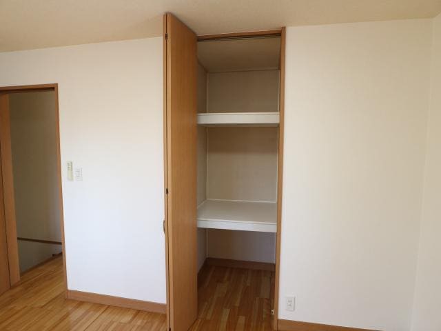  東海道本線/清水駅 バス9分秋吉町下車:停歩1分 1-2階 築23年