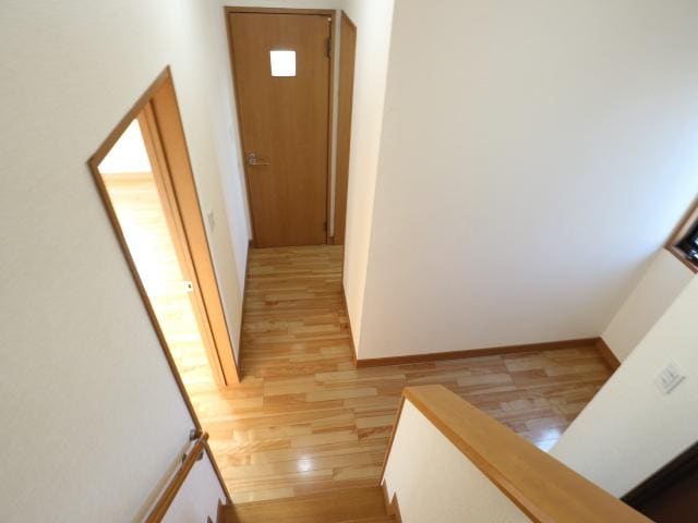  東海道本線/清水駅 バス9分秋吉町下車:停歩1分 1-2階 築23年