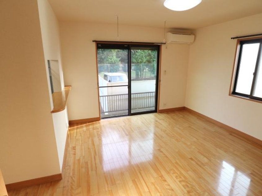  東海道本線/清水駅 バス9分秋吉町下車:停歩1分 1-2階 築23年