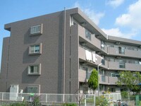 リベルテ摂津