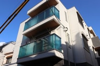Maison　de　Vega
