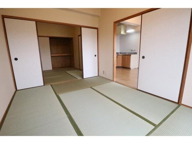  近鉄難波線・奈良線/新大宮駅 徒歩16分 3階 築36年