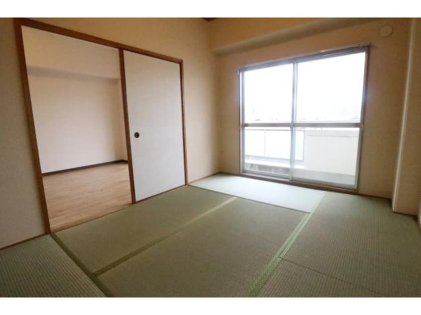  近鉄難波線・奈良線/新大宮駅 徒歩16分 3階 築36年