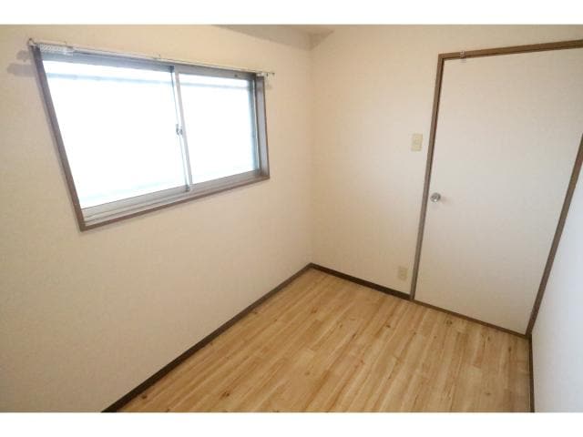  近鉄難波線・奈良線/新大宮駅 徒歩16分 3階 築36年